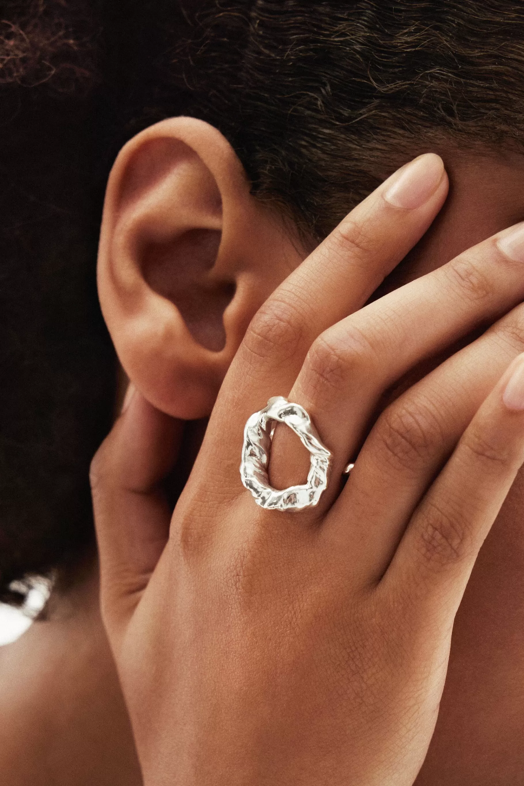 Desigual Anillo letra O baño plata Zalio*Mujer Joyería