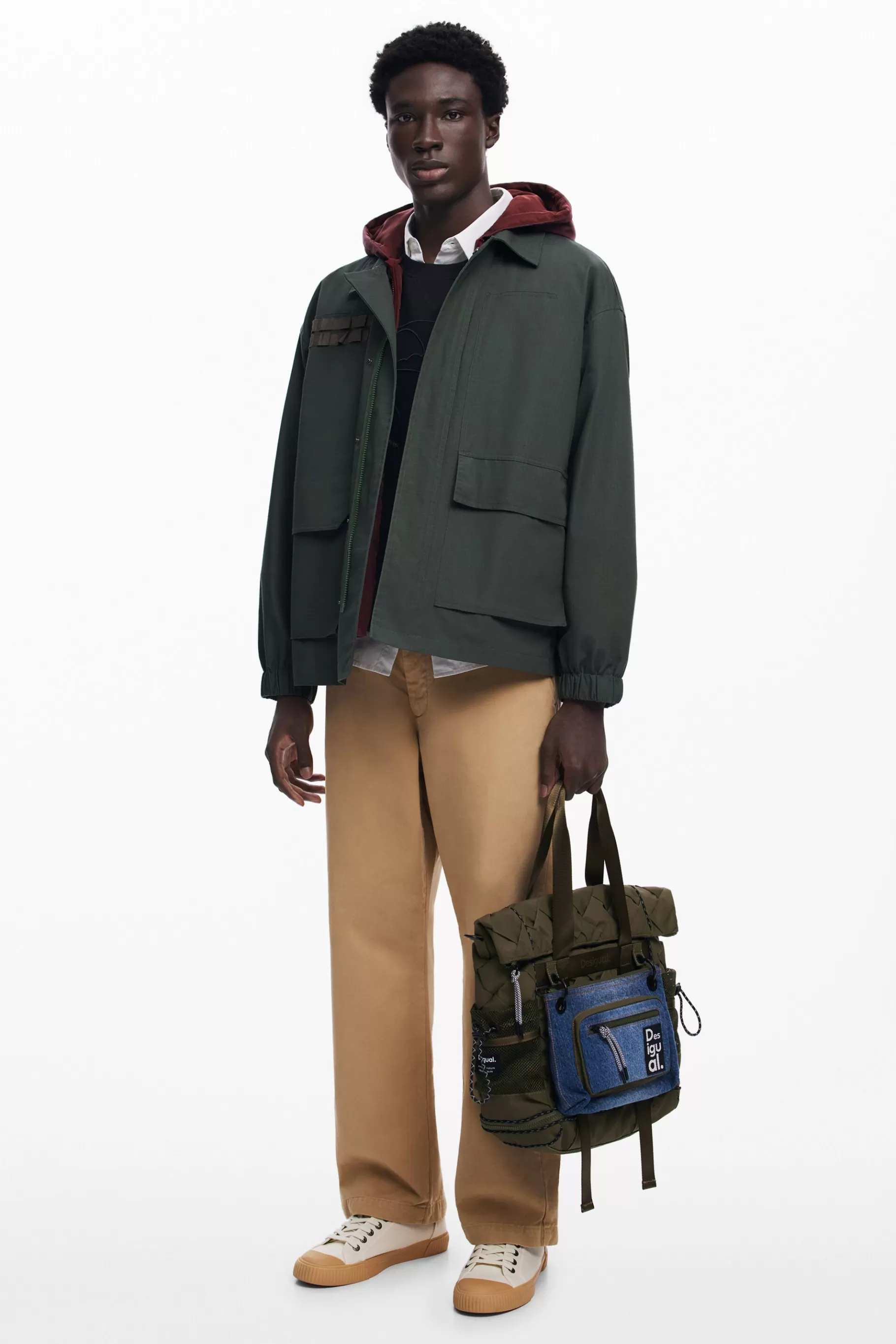 Desigual Cortavientos con capucha*Hombre Abrigos Y Chaquetas